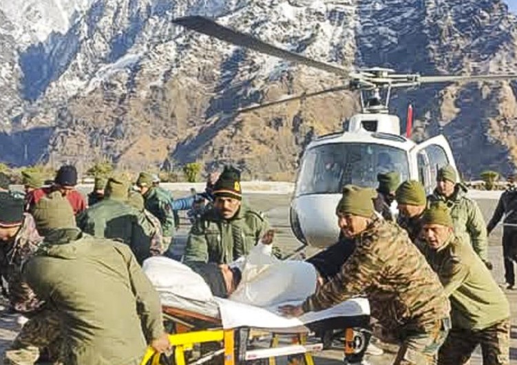 Uttarakhand Avalanche: 14 Rescued, 8 Still Trapped – Massive Operation Underway